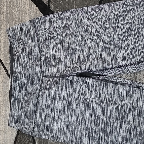 VICTORIA SPORT 2017 KNOCKOUT BY VICTORIA SECRET LEGGINGS - Picture 2 of 10